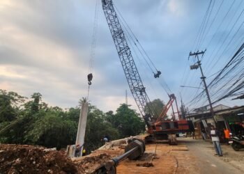 Pelebaran Jalan Raya Cipayung