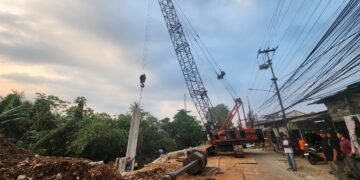 Pelebaran Jalan Raya Cipayung