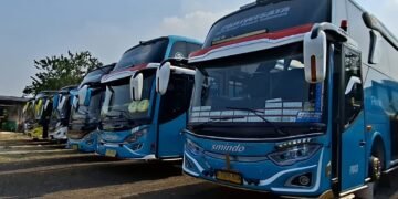 bus pariwisata