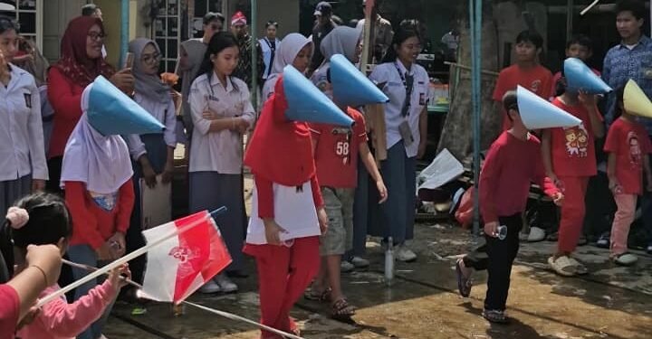 warga Tanah Baru Depok antusias ikuti perlombaan 17 Agustus 2025