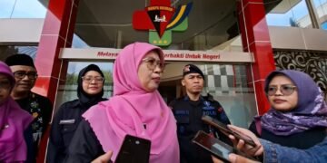 Kadinkes, Mary Liziawaty