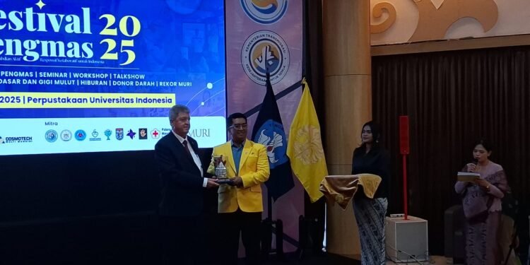 Rekor UI dan Dubes Palestina