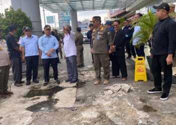 Wali tinjau normalisasi drainase Margonda