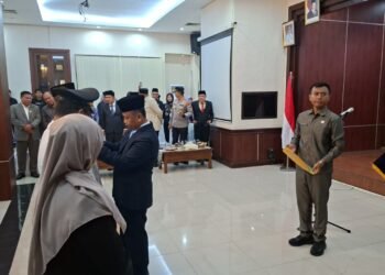 Pemkot Depok Lantik 136 ASN, Supian Suri Tegaskan Evaluasi Kinerja Enam Bulan