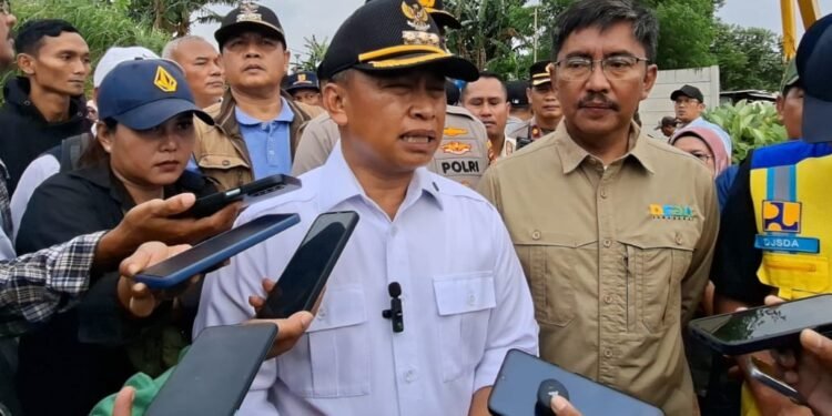Rusak dan Ditutup Sementara, Wali Kota Depok Pastikan Jembatan Juara Taman Albar Segera Diperbaiki