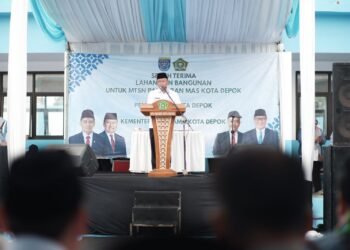 Wali Kota Depok Supian Suri resmikan MTsN 3