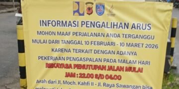Ada Pengaspalan, Jalan Raya Tanah Baru Depok Ditutup Sementara