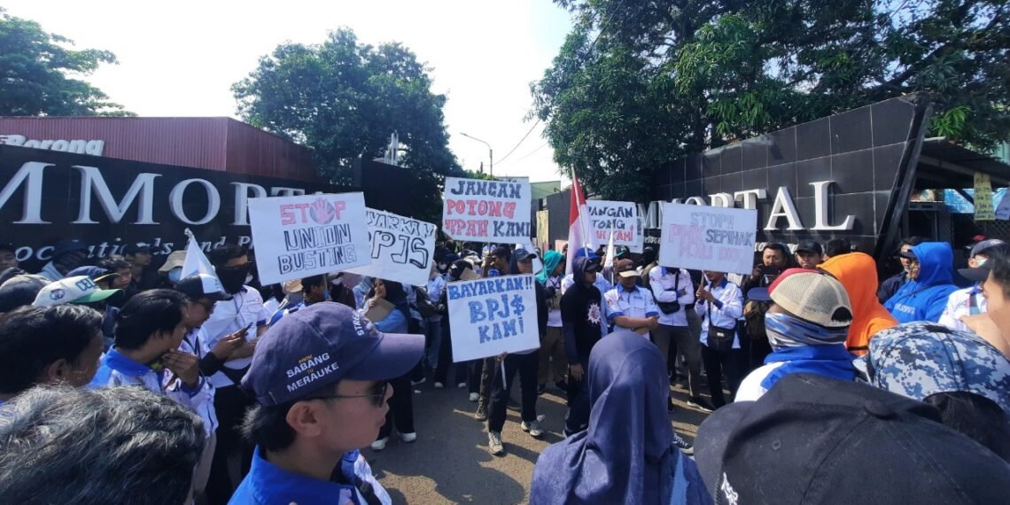 Buruh di Depok Tuntut Kejelasan soal PHK hingga Upah, Ini Respons Perusahaan