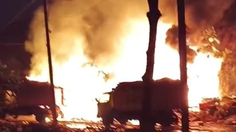 Kebakaran TPA Cipayung Depok Berhasil Dipadamkan, Penyebab Masih Diinvestigasi